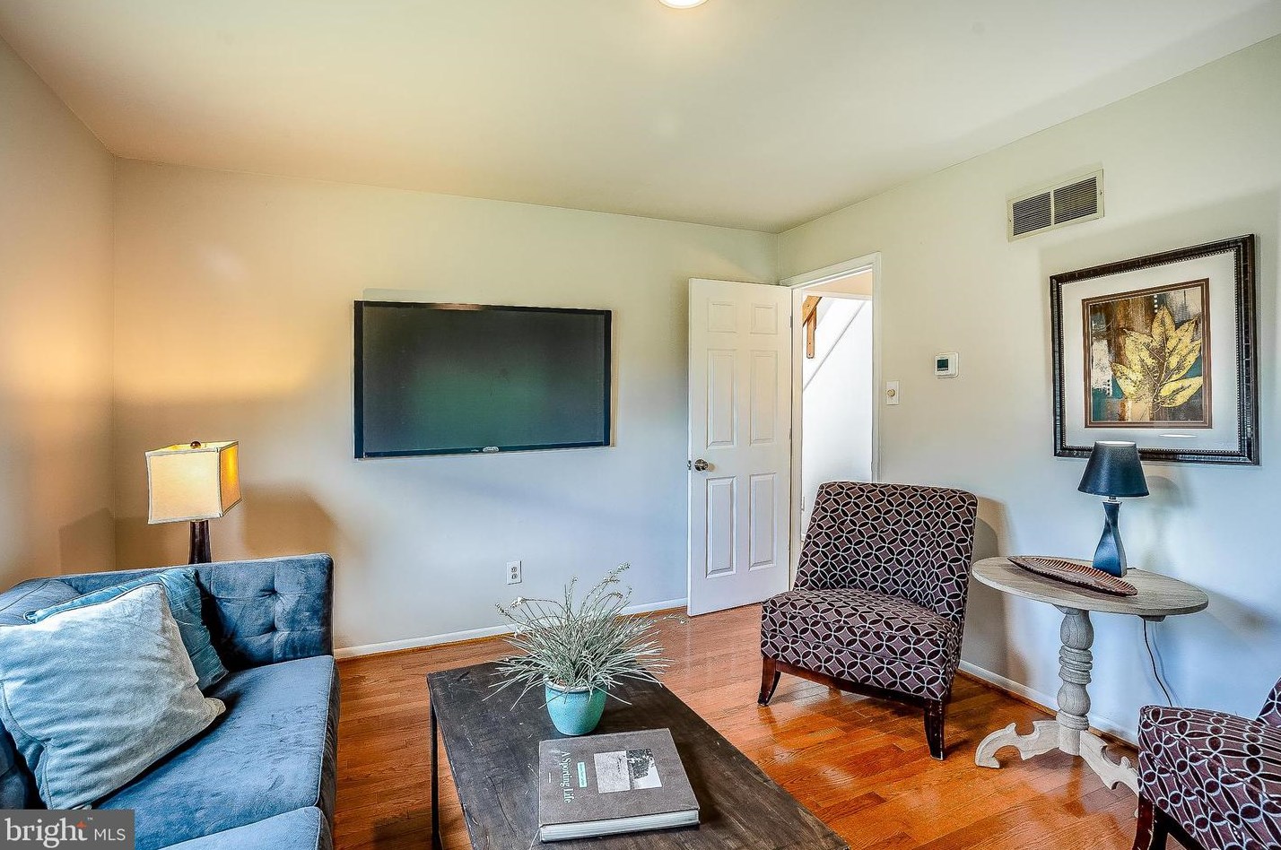 5 Cavallero Ct, New Castle DE 19720-4658 exterior