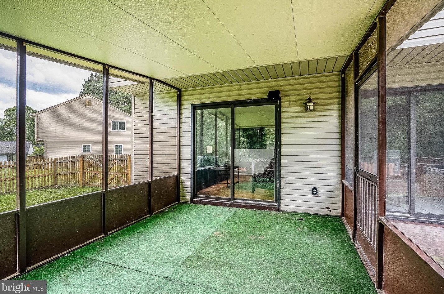 5 Cavallero Ct, New Castle DE 19720-4658 exterior