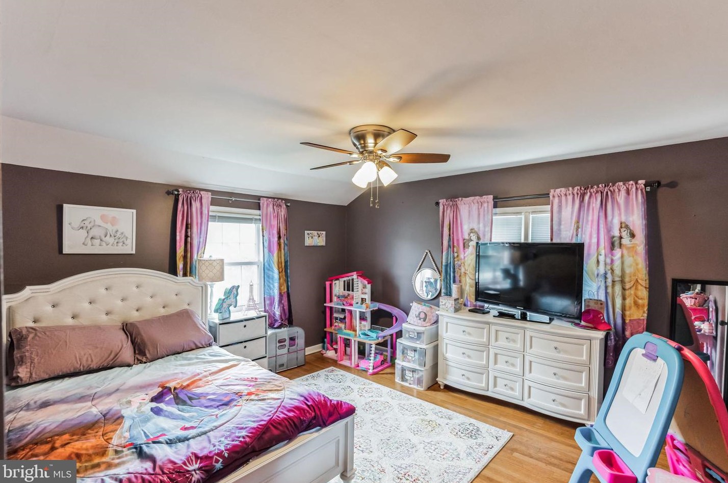 124 Fairfax Blvd, Wilmington DE  19803-3025 exterior