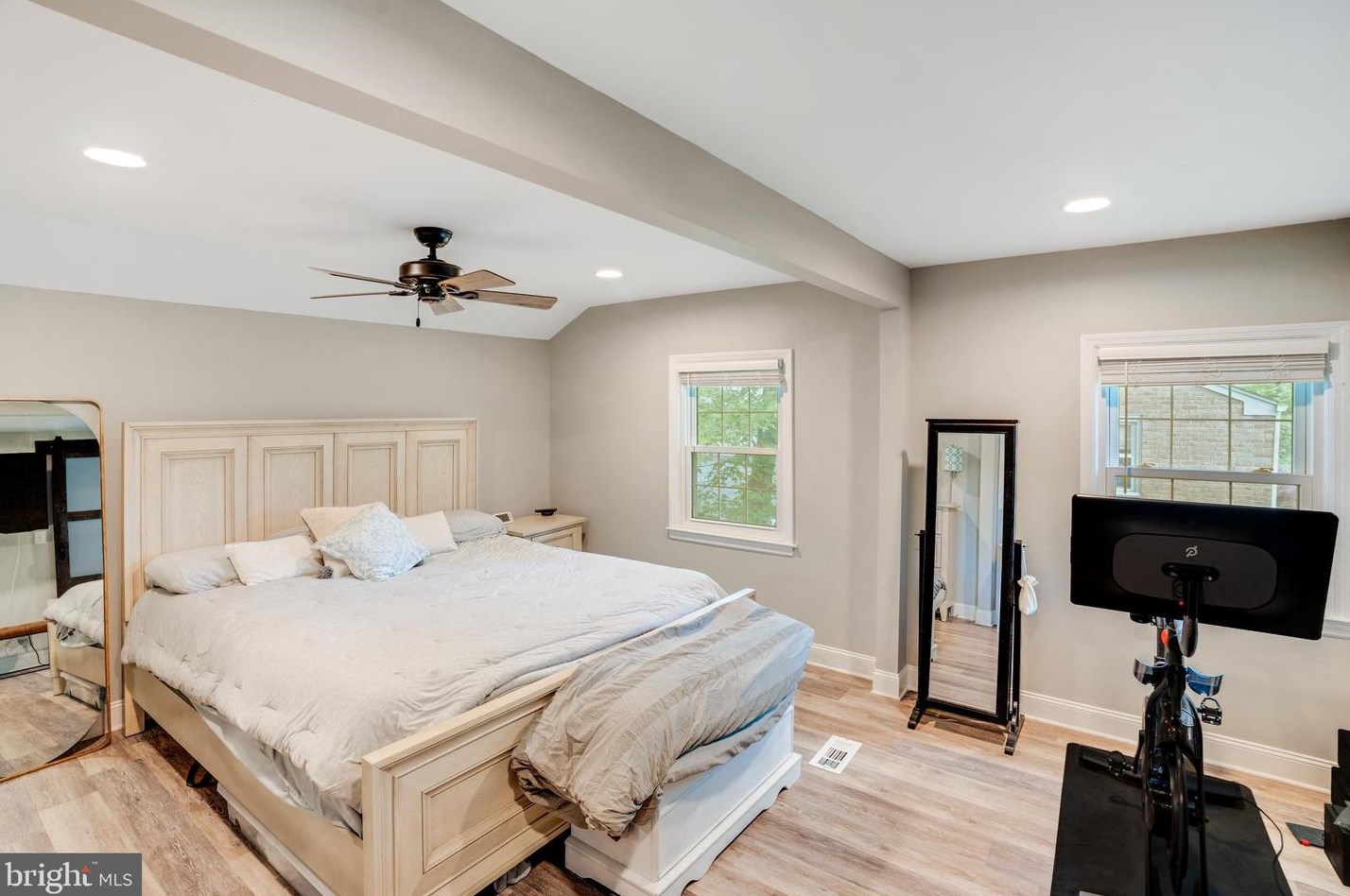 124 Fairfax Blvd, Wilmington DE  19803-3025 exterior