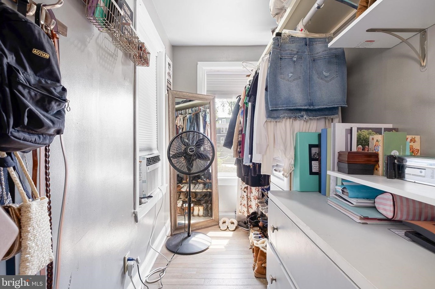 1604 14th St, Wilmington DE  19806-4002 exterior