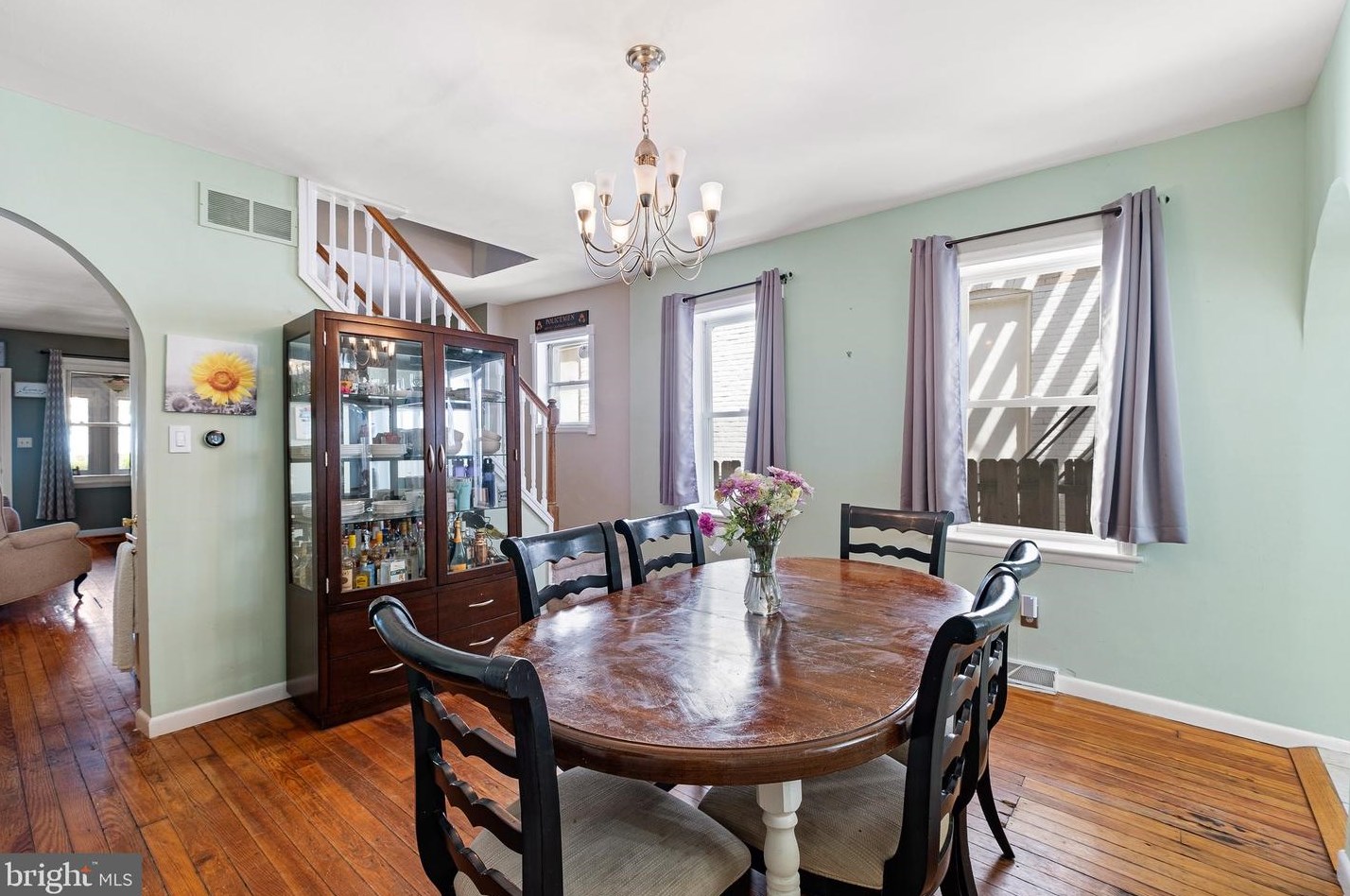 1604 14th St, Wilmington DE  19806-4002 exterior