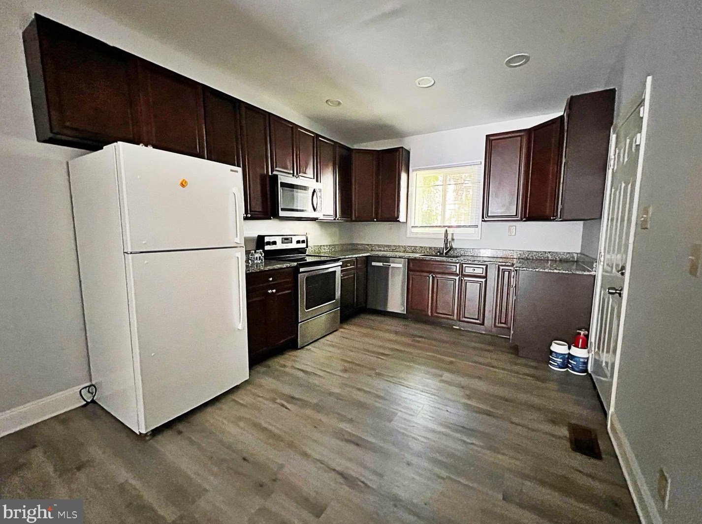 1829 4th St, Wilmington DE  19805-3419 exterior