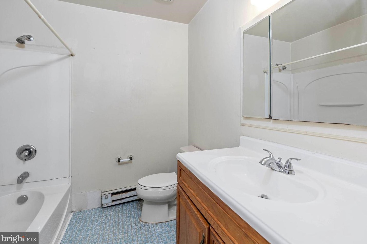 821 Broadfield Dr, Newark DE 19713-2724 exterior