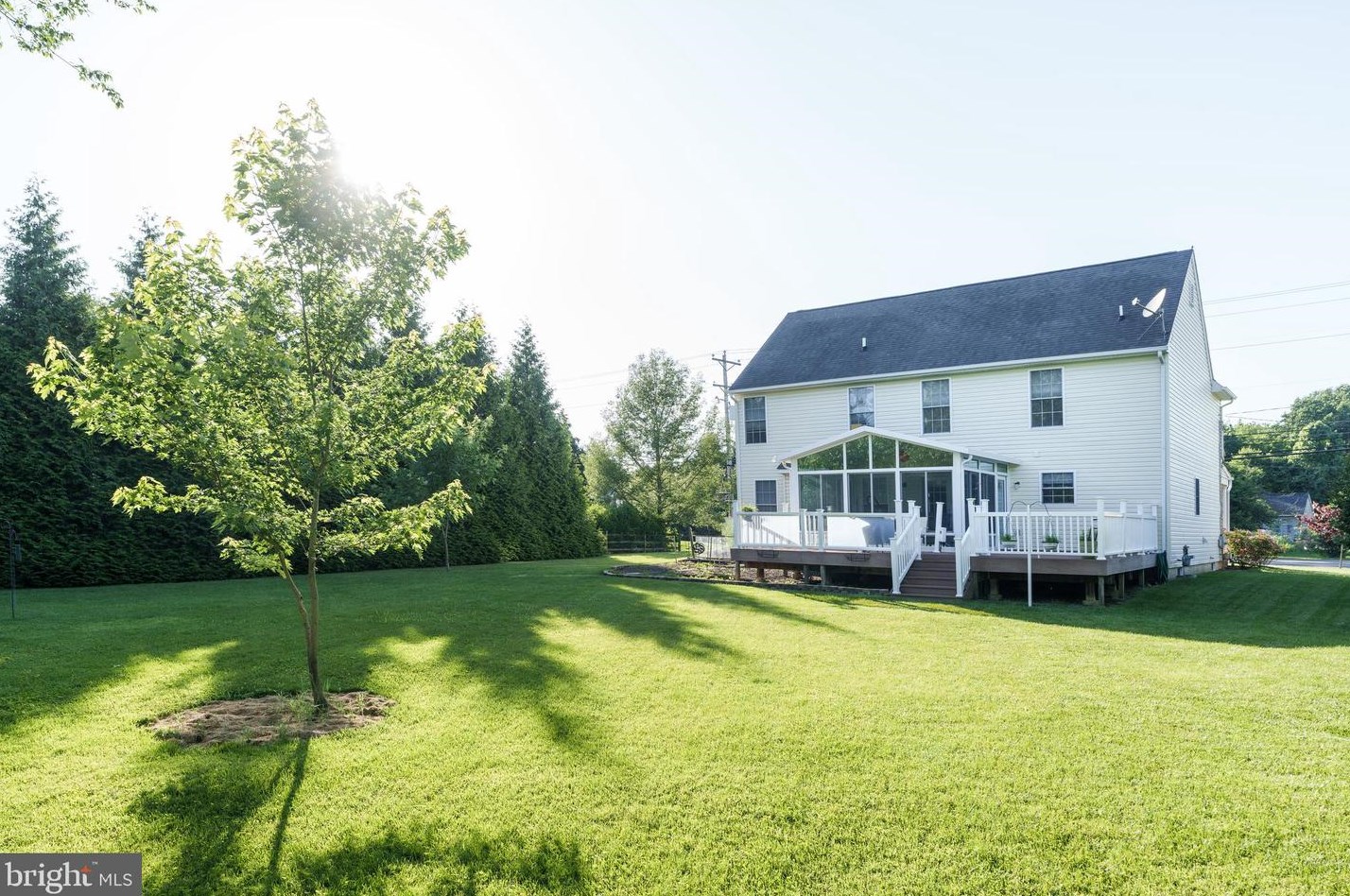 1676 Old Baltimore Pike, Newark DE 19702-1533 exterior