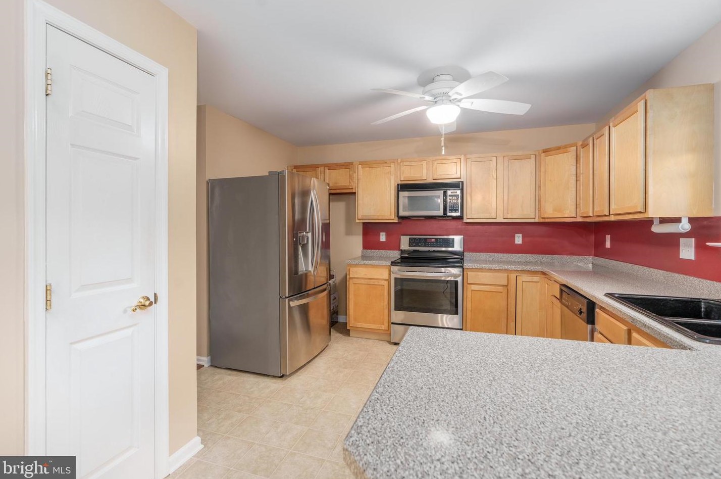 1676 Old Baltimore Pike, Newark DE 19702-1533 exterior