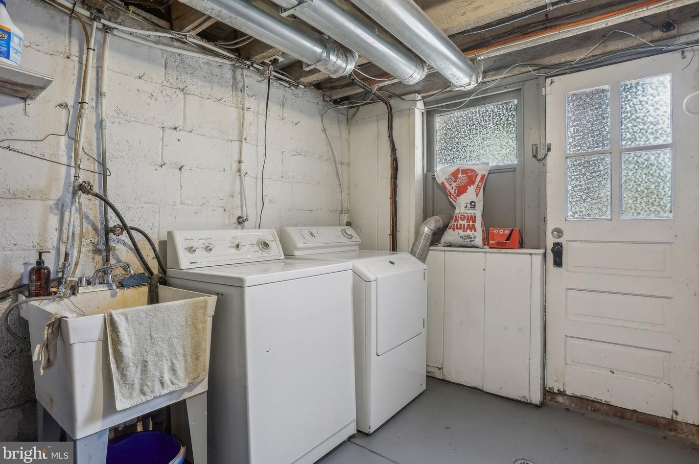 19 39 St, Wilmington DE  19802-2332 exterior