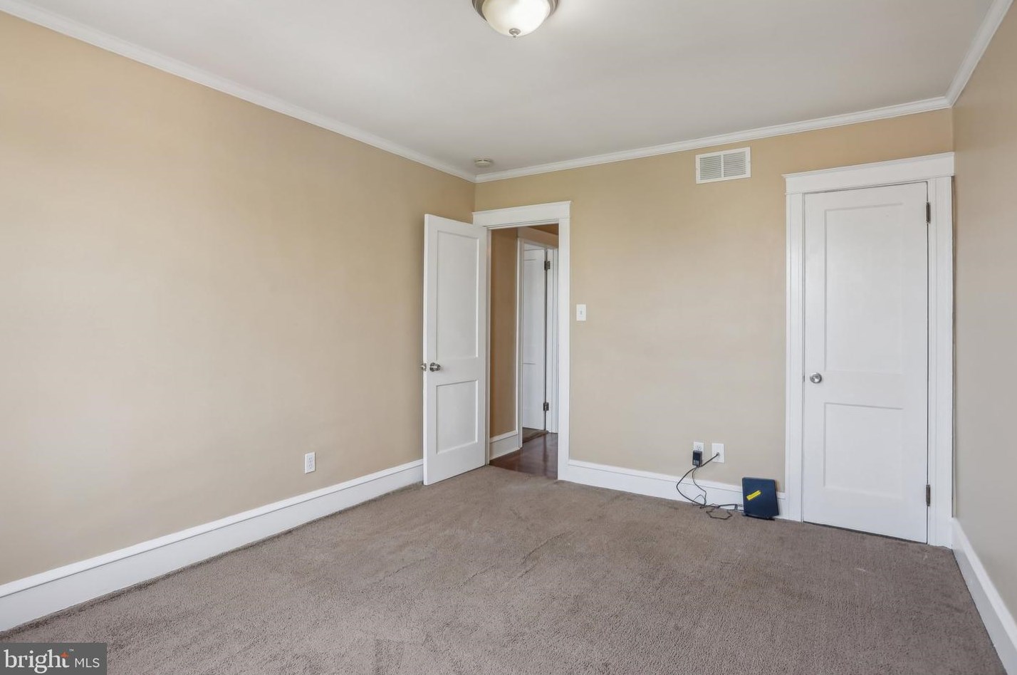 19 39 St, Wilmington DE  19802-2332 exterior