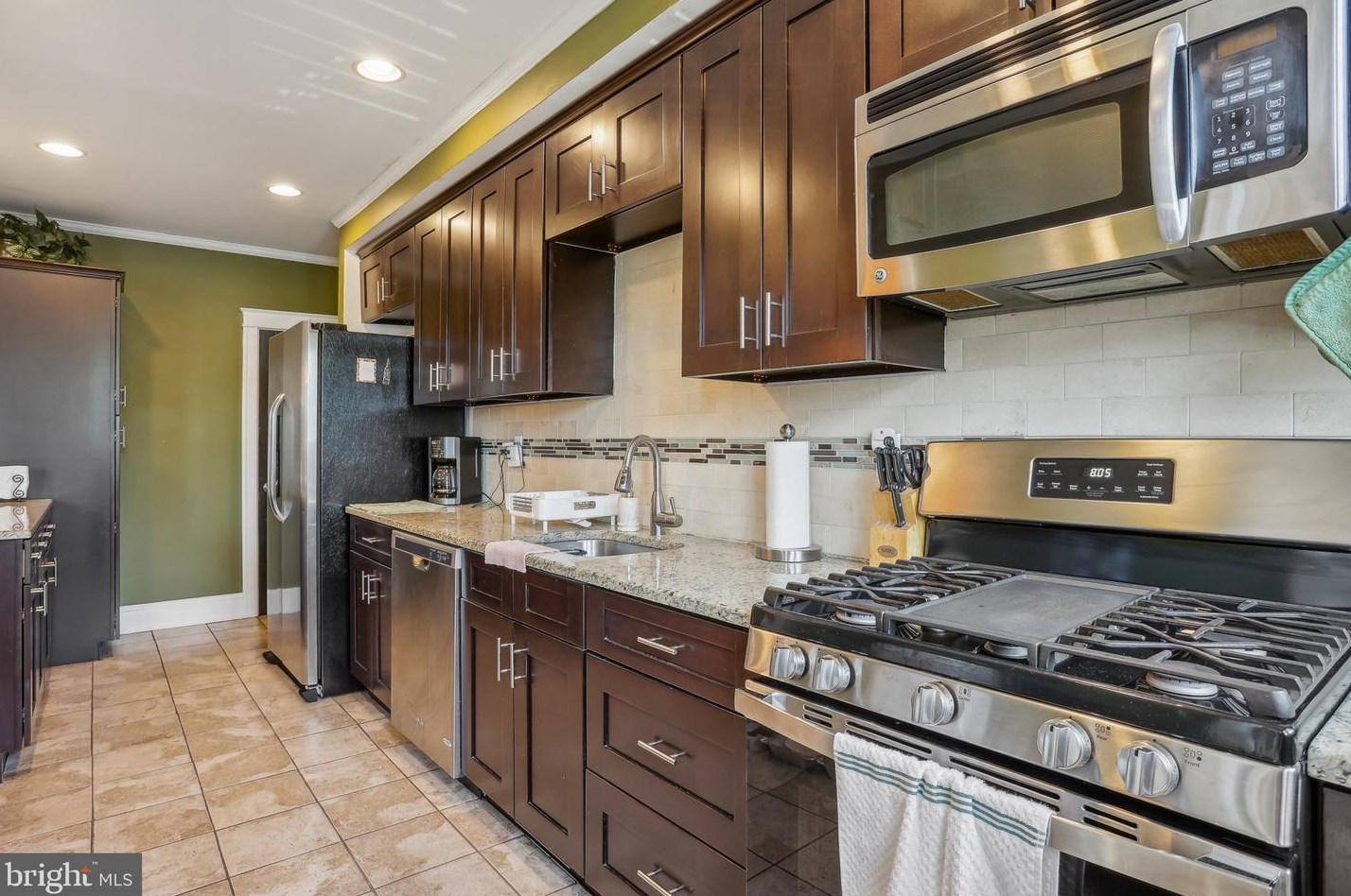 19 39 St, Wilmington DE  19802-2332 exterior