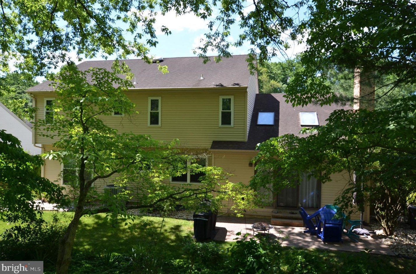 131 Fairhill Dr, Wilmington DE  19808-4310 exterior