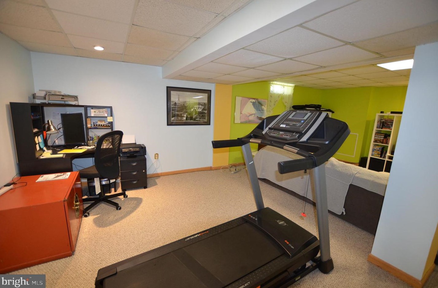 131 Fairhill Dr, Wilmington DE  19808-4310 exterior