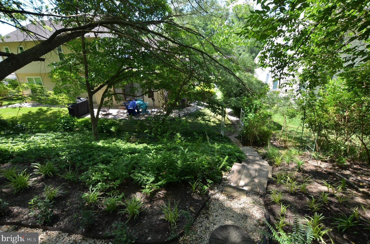 131 Fairhill Dr, Wilmington DE  19808-4310 exterior