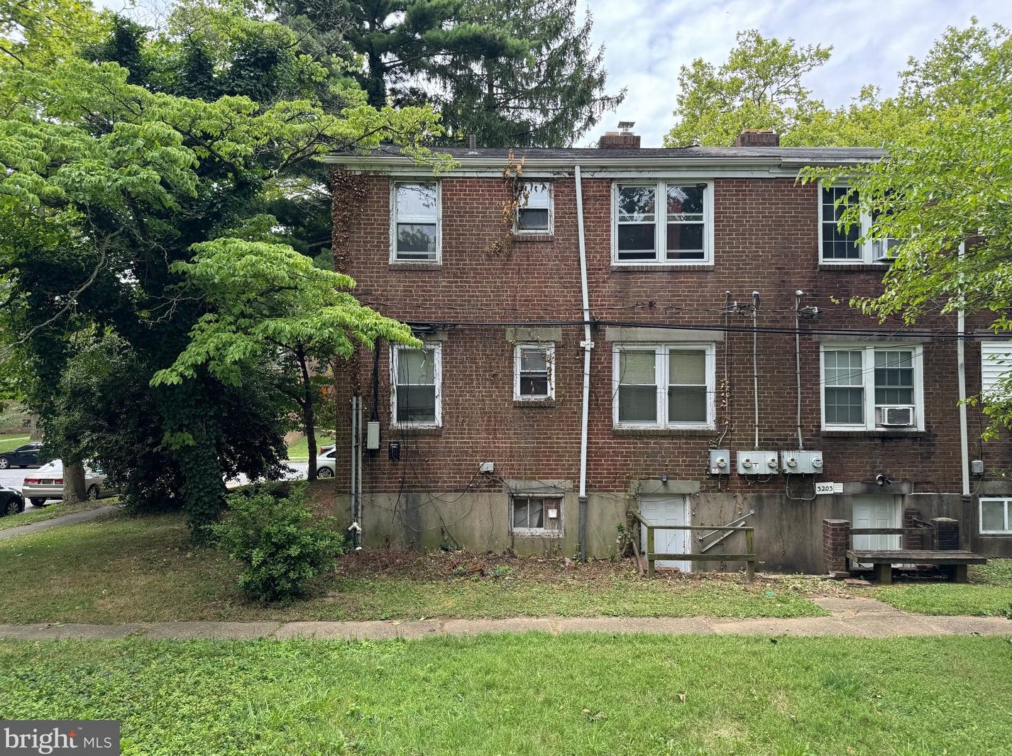 3201 2 St, Wilmington DE  19805-1732 exterior