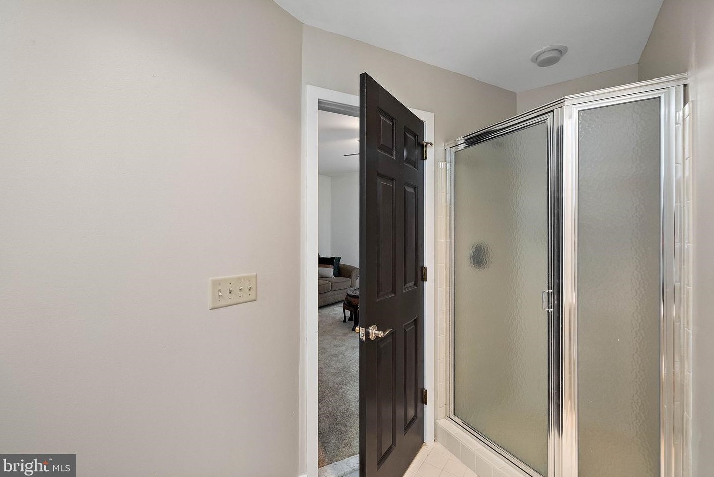 1205 Shallcross Ave, Wilmington DE  19806-3119 exterior