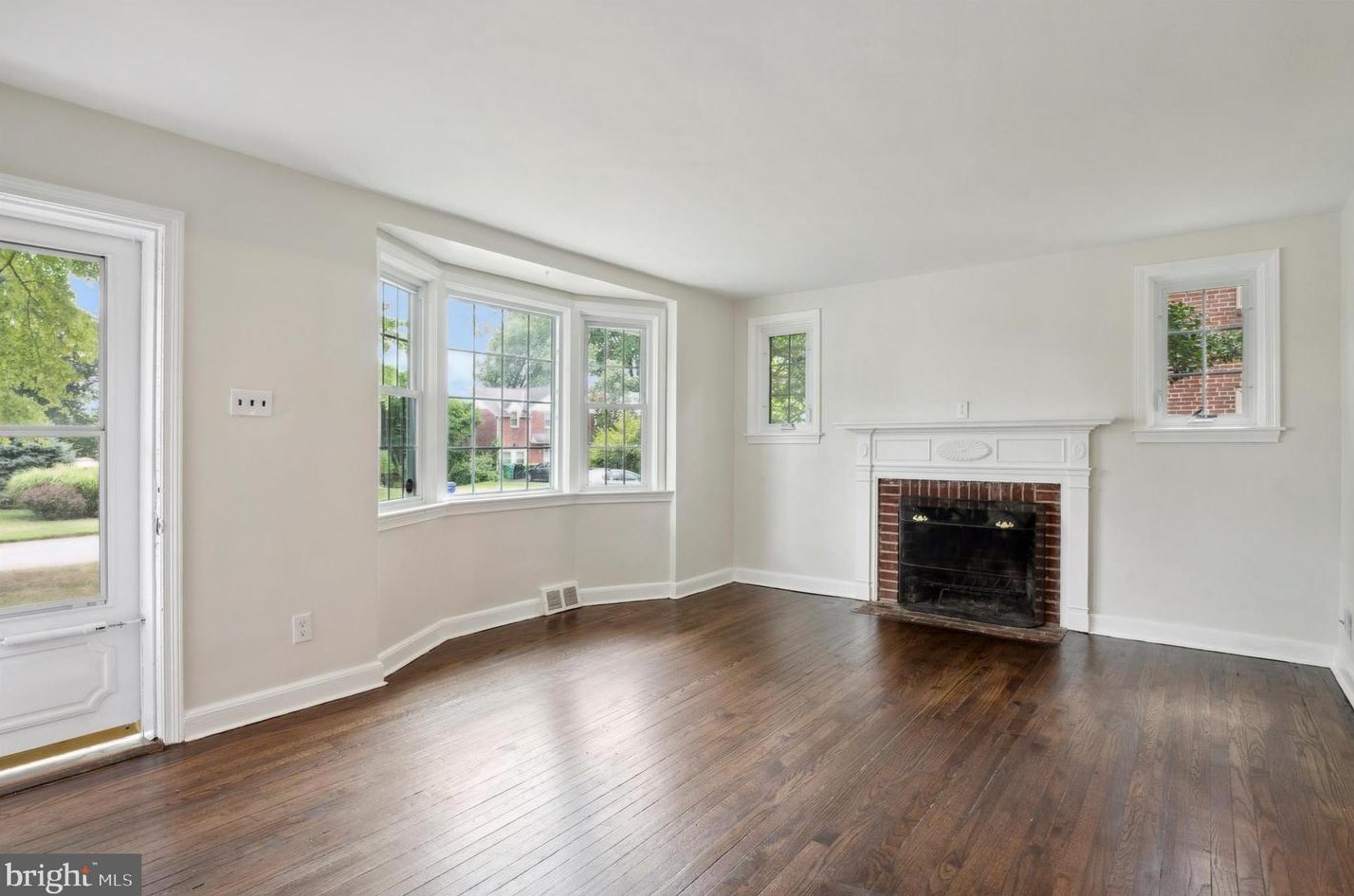 1545 Seton Dr, Wilmington DE  19809-2238 exterior