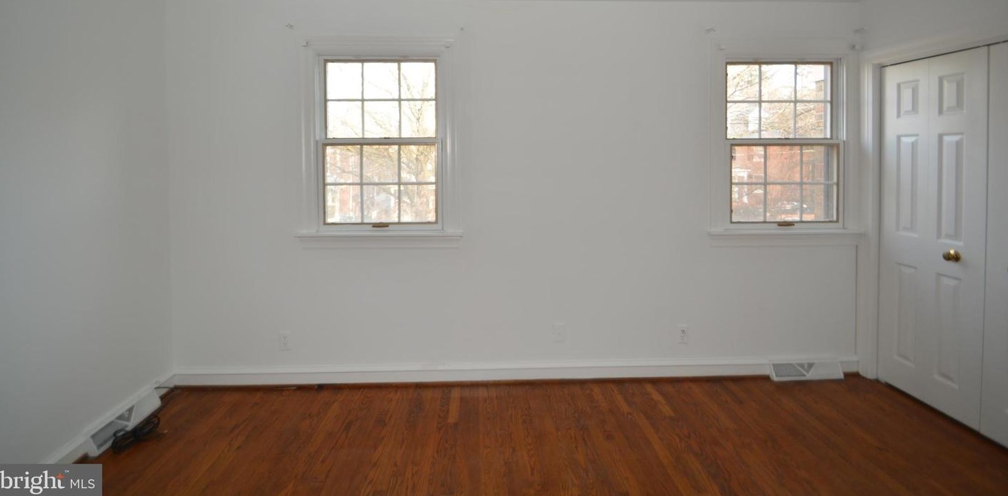 1133 Broom St, Wilmington DE  19806-4314 exterior