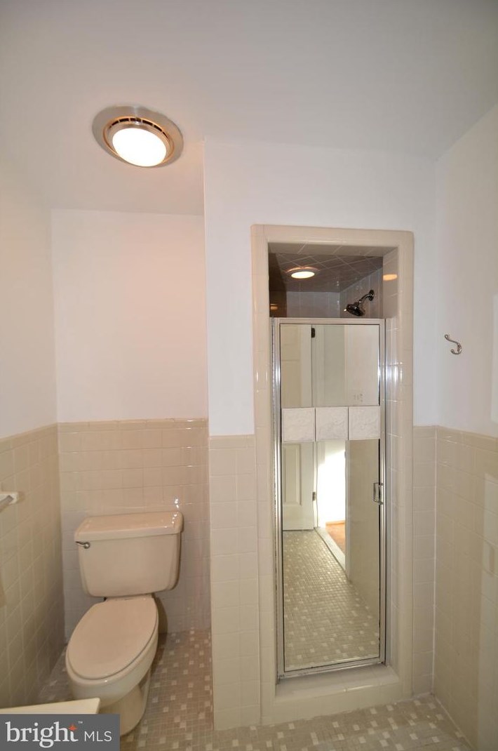 1133 Broom St, Wilmington DE  19806-4314 exterior