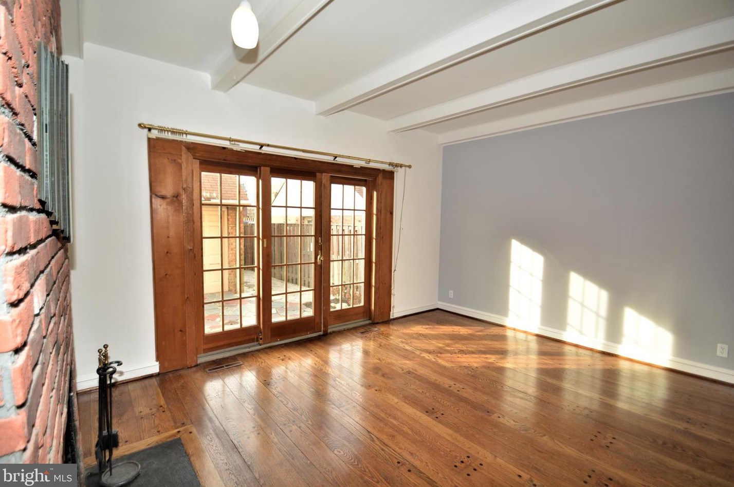 1133 Broom St, Wilmington DE  19806-4314 exterior