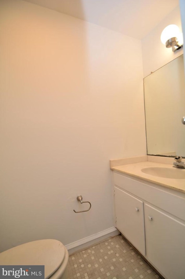 1133 Broom St, Wilmington DE  19806-4314 exterior