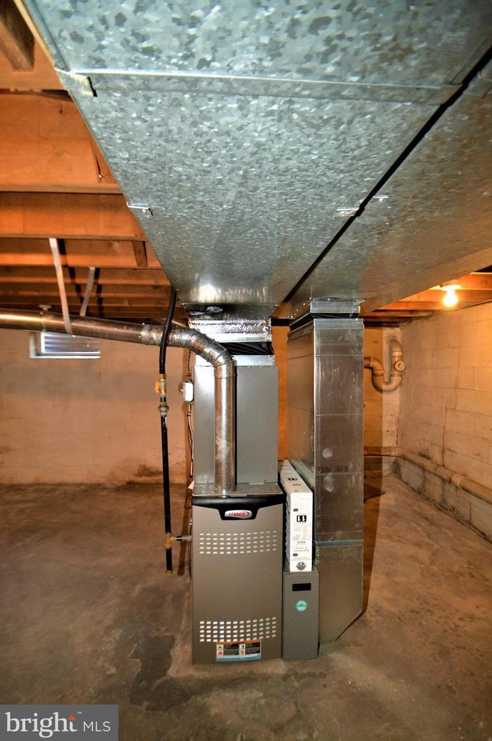 1133 Broom St, Wilmington DE  19806-4314 exterior