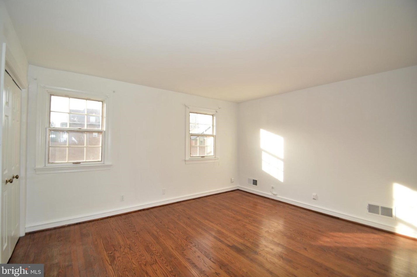 1133 Broom St, Wilmington DE  19806-4314 exterior