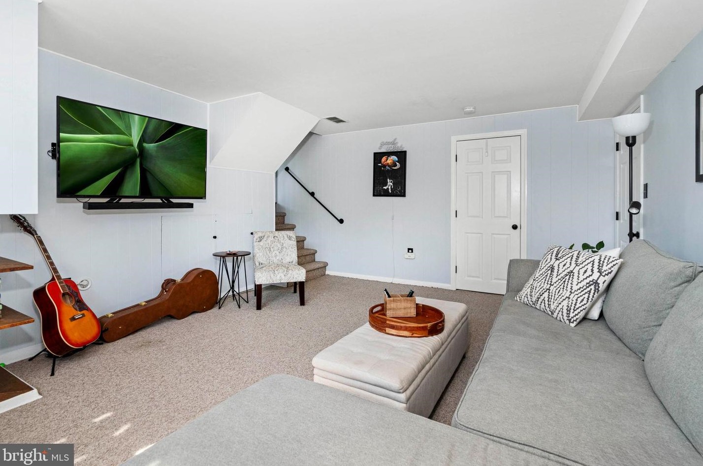 1019 Graylyn Rd, Wilmington DE  19803-3332 exterior