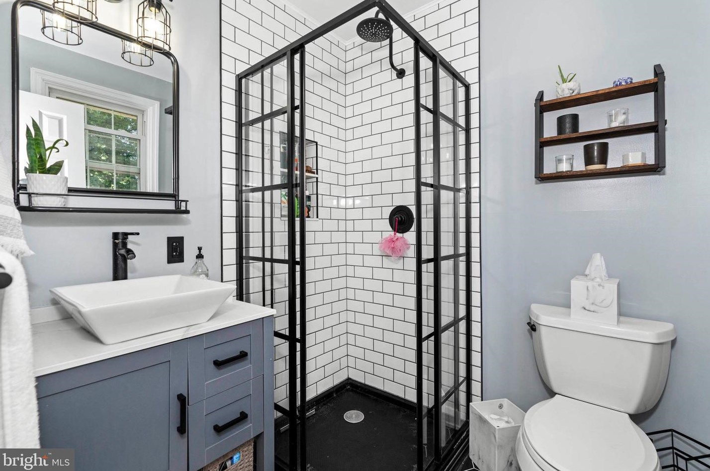 1019 Graylyn Rd, Wilmington DE  19803-3332 exterior