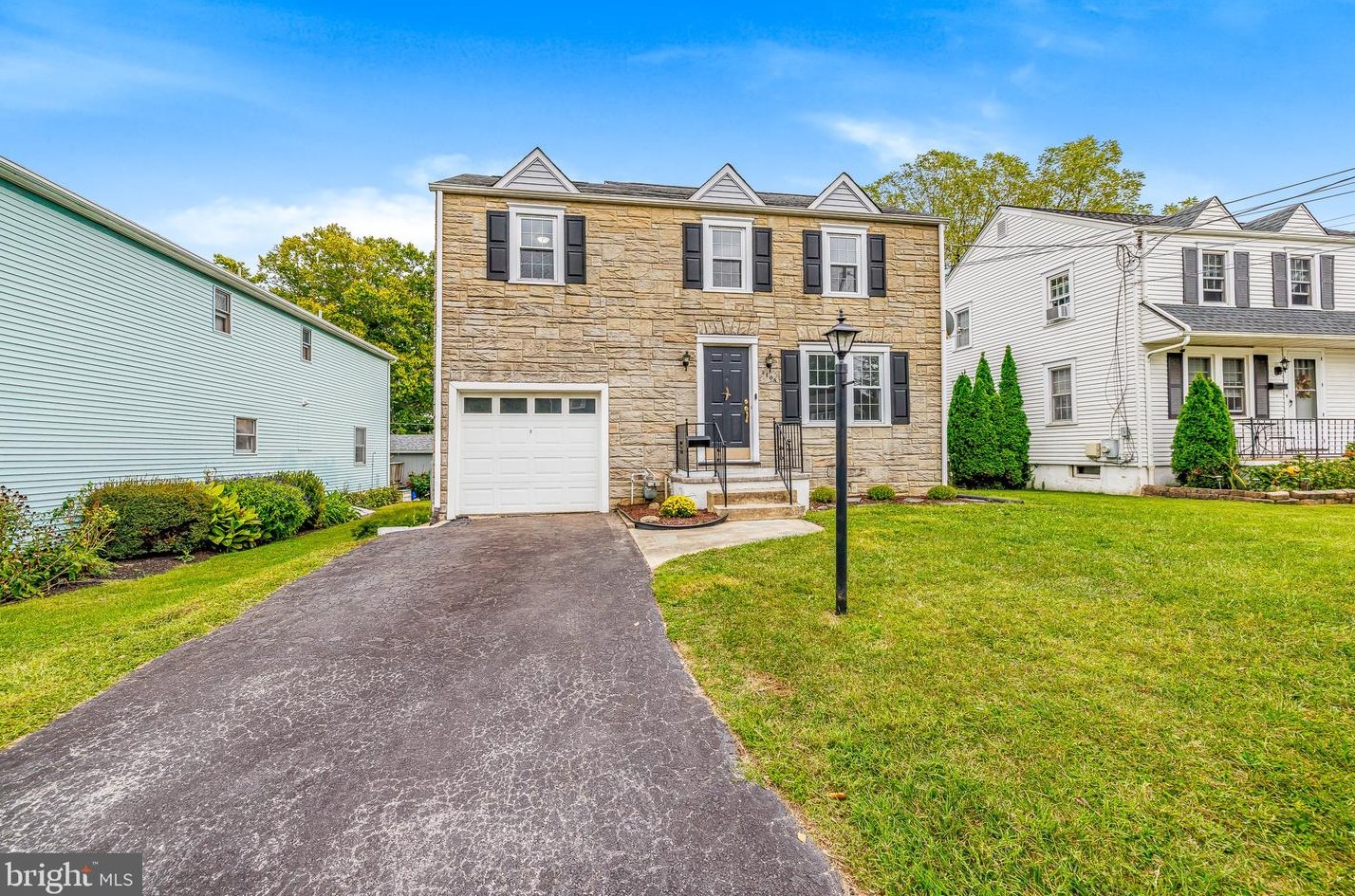 2108 Grant Ave, Wilmington DE  19805-4110 exterior