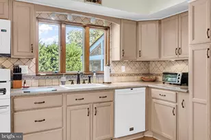 2311 Empire Dr, Wilmington, DE 19810 - Photo 9