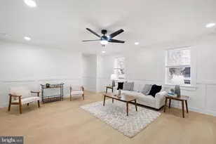 1049 Bear Rd, New Castle, DE 19720 - Photo 9