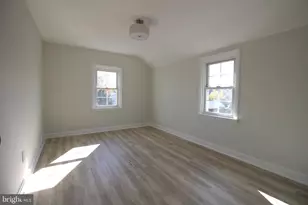 405 N Augustine St, Newport, DE 19804 - Photo 15