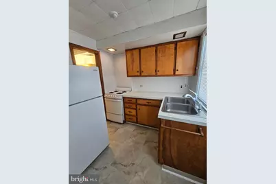 303 Delaware Circle #4, Newark, DE 19711 - Photo 9