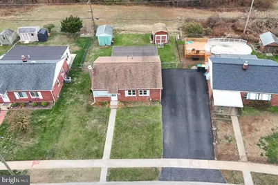 327 Pennewill Drive, New Castle, DE 19720 - Photo 5