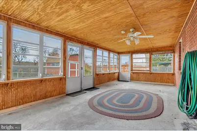 327 Pennewill Drive, New Castle, DE 19720 - Photo 17