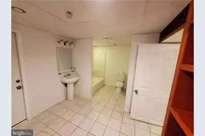 802 13th Street #B, New Castle, DE 19720 - Photo 15