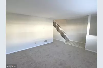 1401 Chelmsford Circle, Newark, DE 19713 - Photo 3