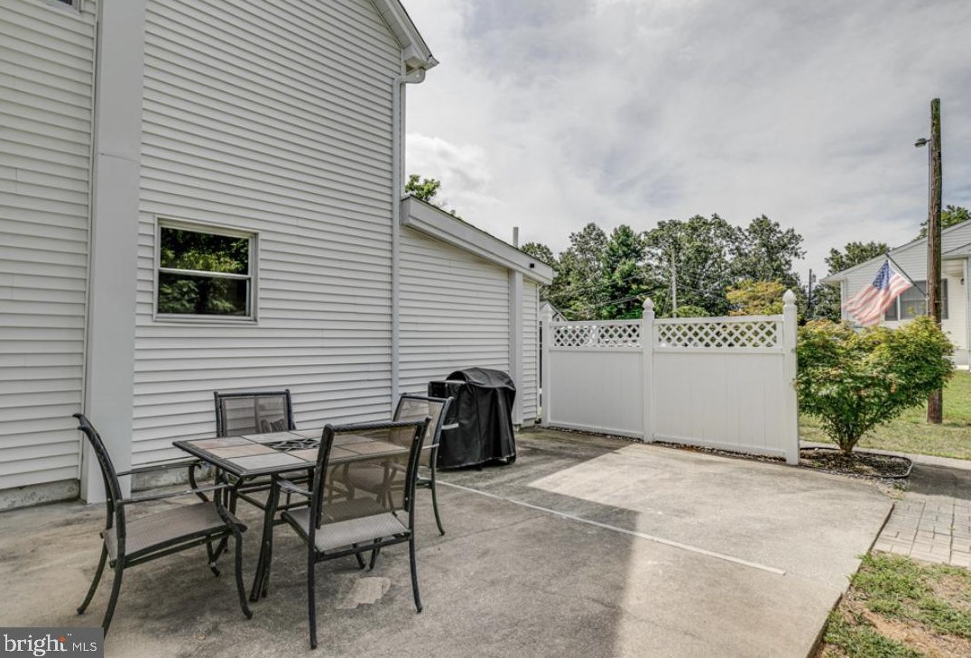 554 3rd St, Elm NJ  08037-1749 exterior