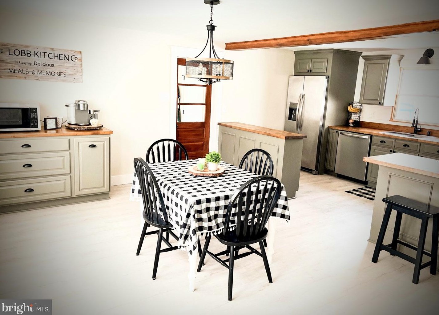 554 3rd St, Elm NJ  08037-1749 exterior