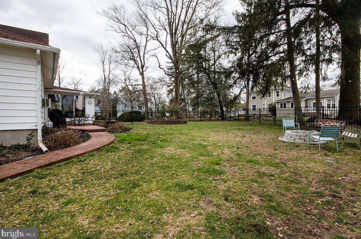 339 Central Ave, Elm NJ  08037-1636 exterior