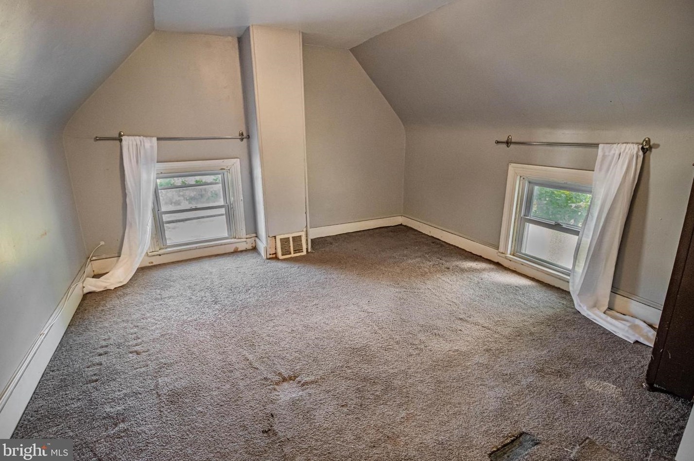 425 Pleasant St, Elm NJ 08037-1550 exterior