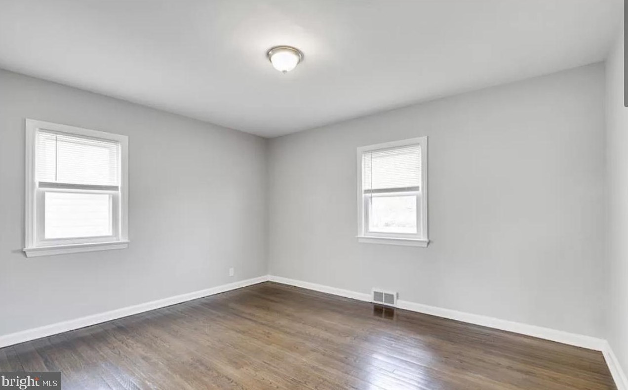 524 Pratt St, Elm NJ  08037-1919 exterior