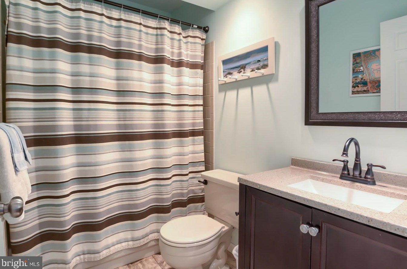 178 39 St, Brigantine City NJ 08203-3302 exterior