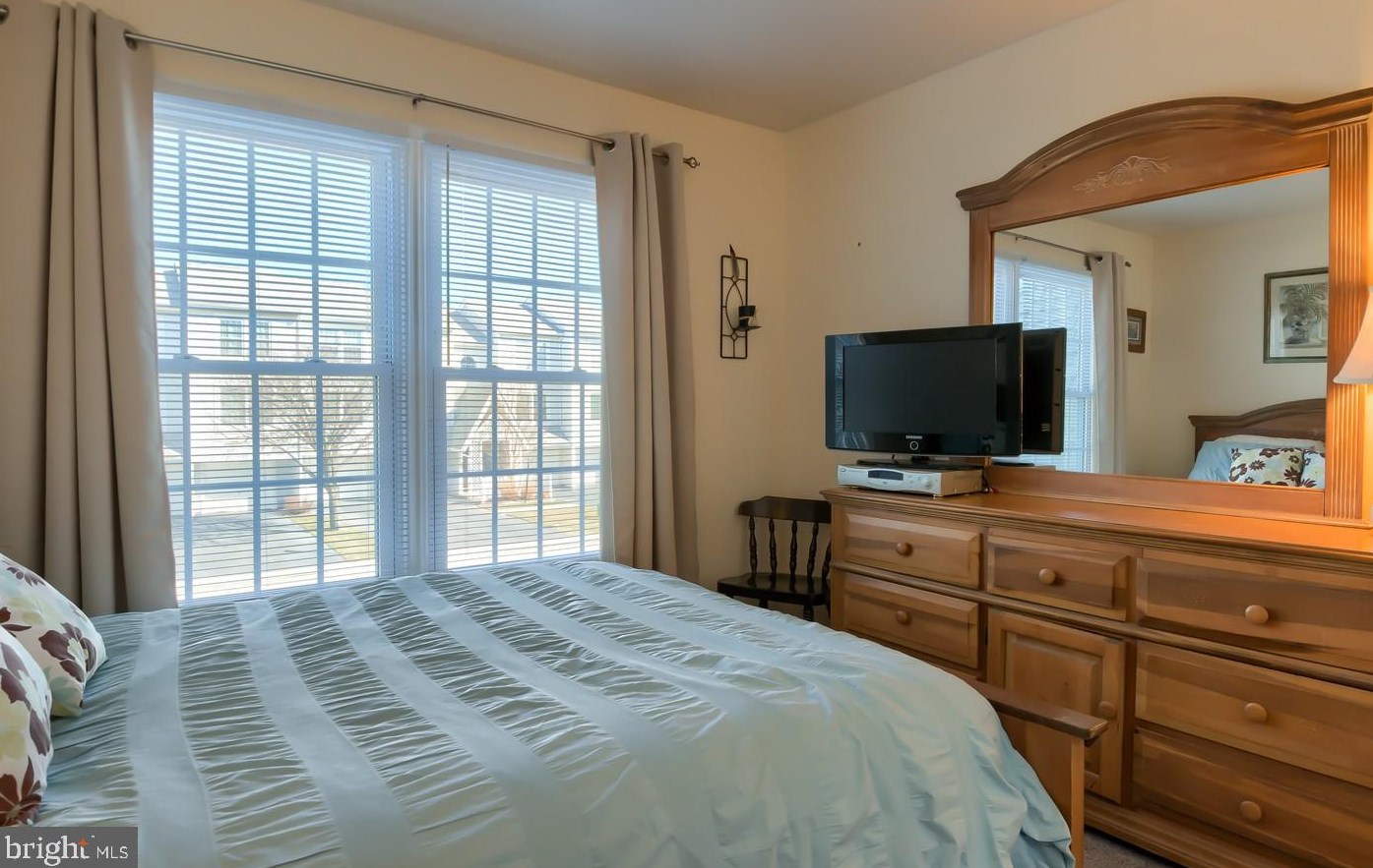 178 39 St, Brigantine City NJ 08203-3302 exterior