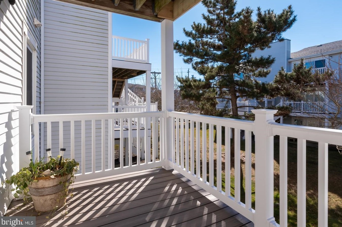 178 39 St, Brigantine City NJ 08203-3302 exterior