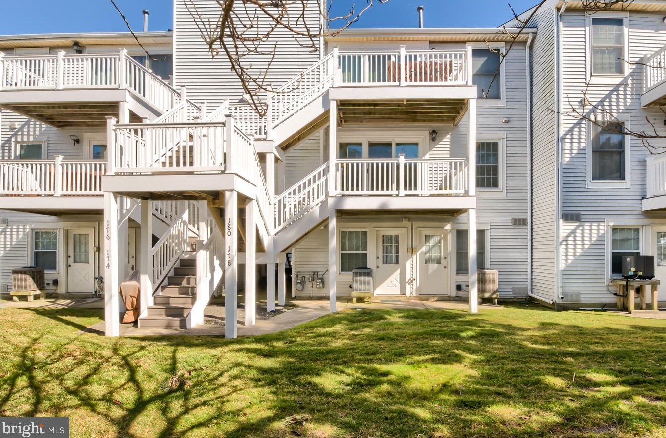 178 39 St, Brigantine City NJ 08203-3302 exterior