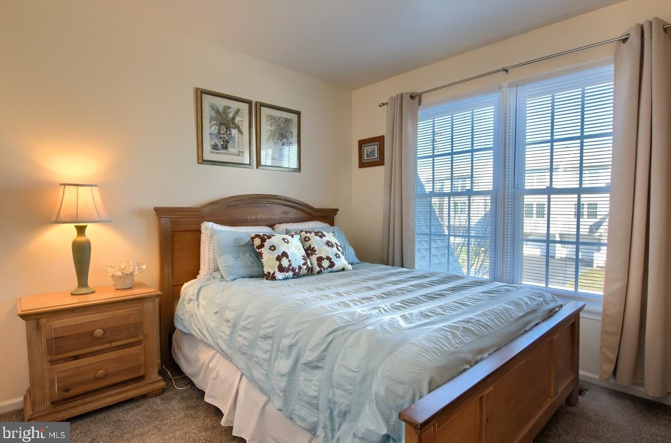 178 39 St, Brigantine City NJ 08203-3302 exterior