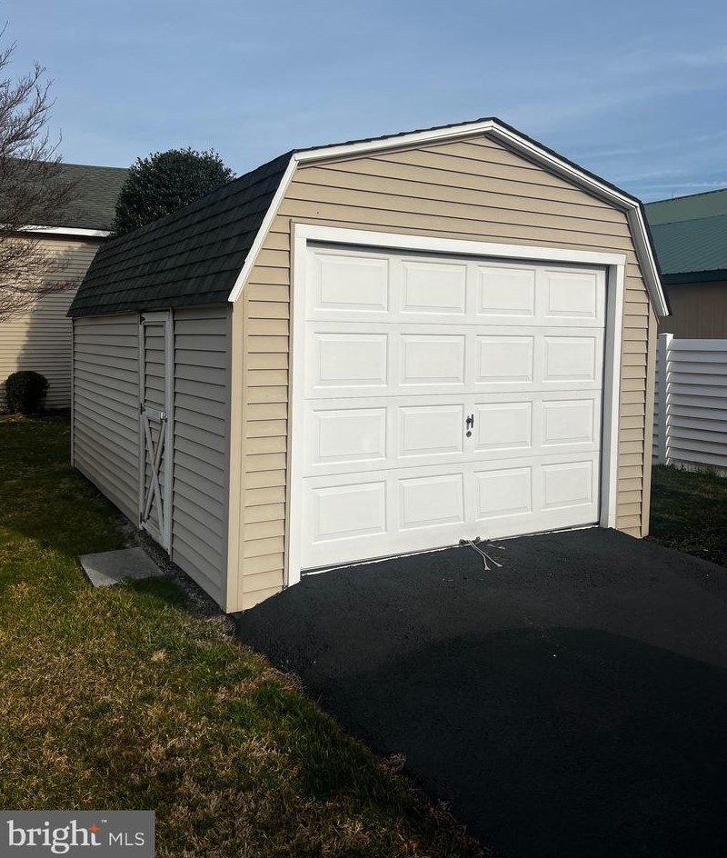 449 Middle Rd, Elm NJ  08037-8990 exterior