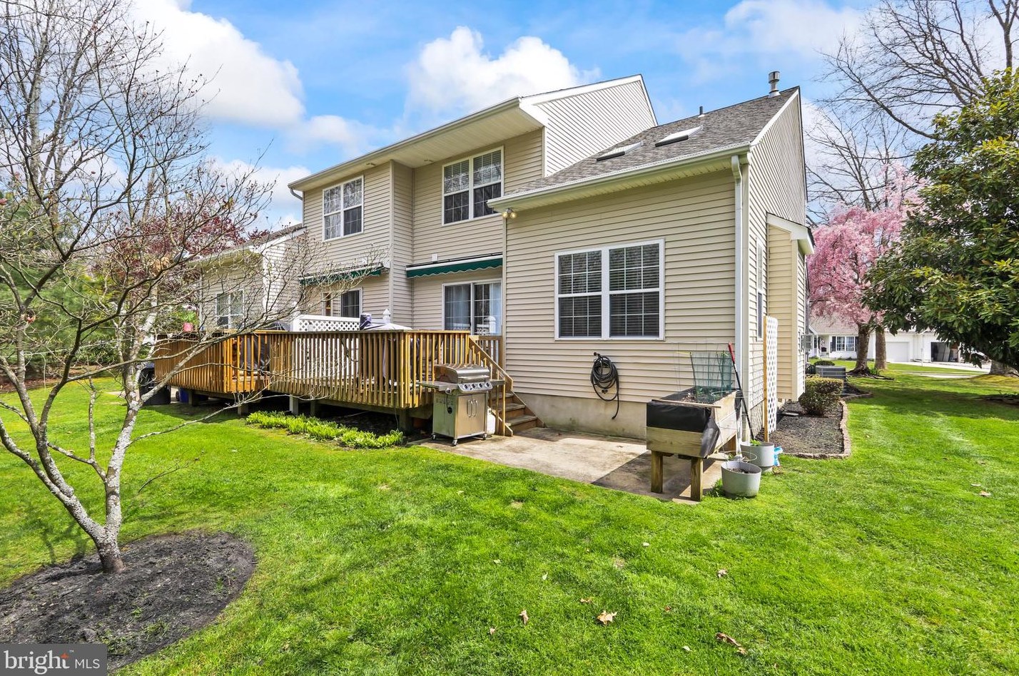 54 Kay Dr, Elm NJ  08037-1203 exterior