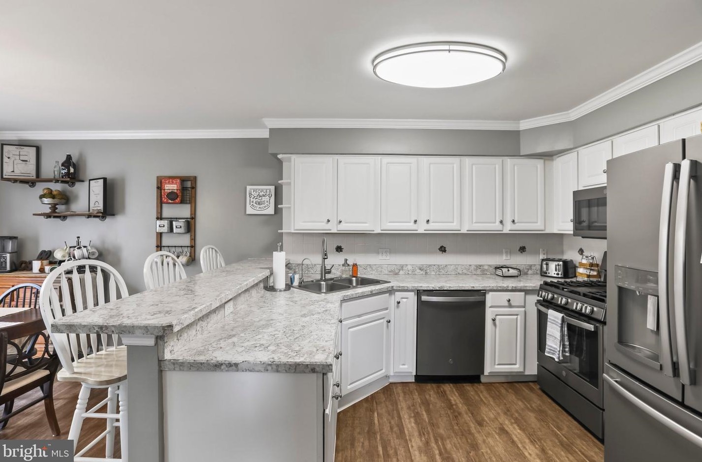 54 Kay Dr, Elm NJ  08037-1203 exterior