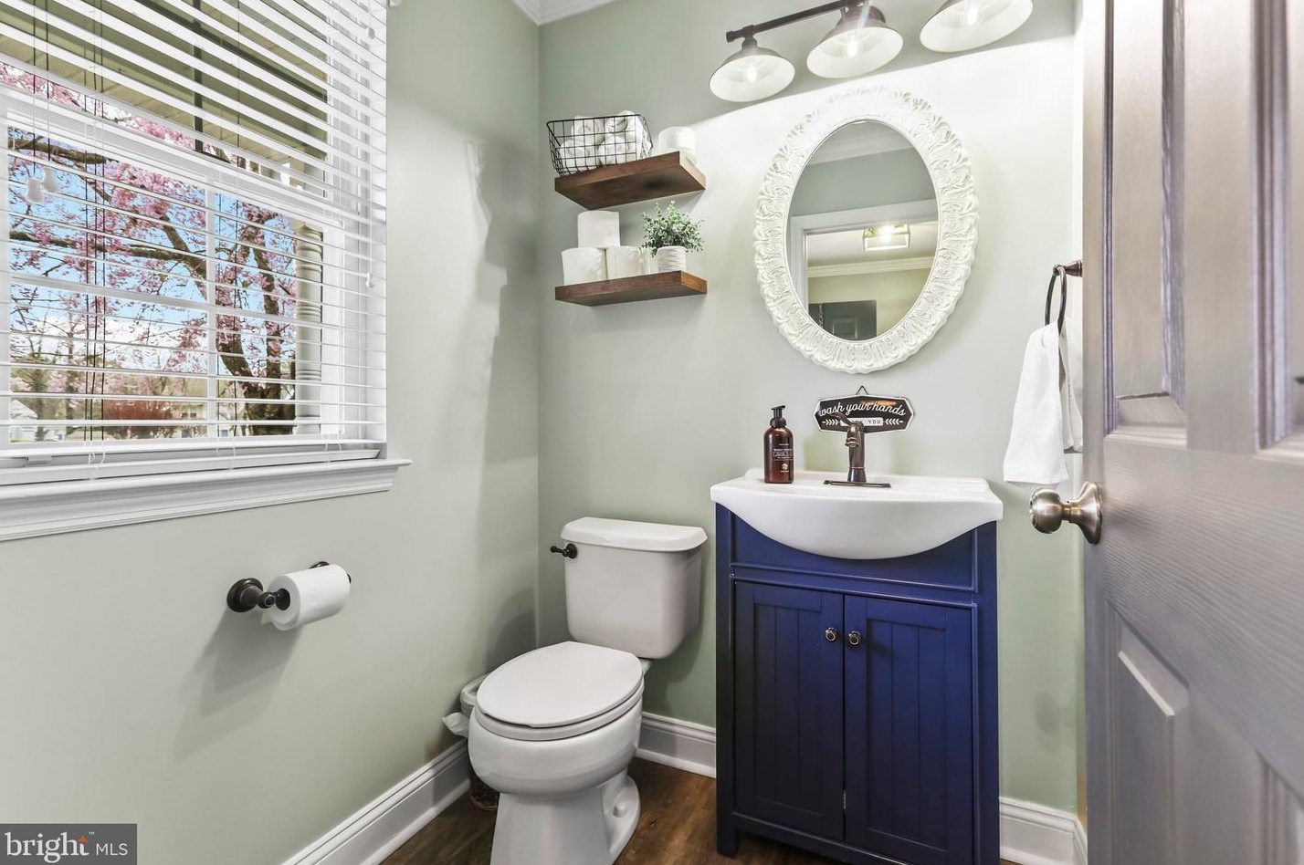 54 Kay Dr, Elm NJ  08037-1203 exterior